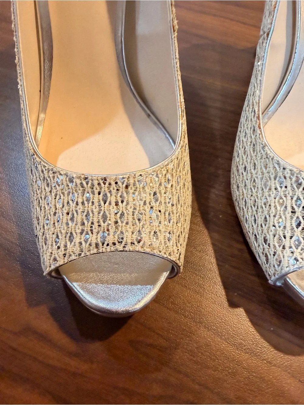 Audrey Brooke Open-Toe Silver Quillan heels Size 9 Like New
